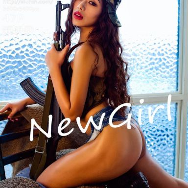 XiuRen秀人网  1063期 颂伊伊