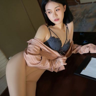 XiuRen秀人网 4393期 一颗甜蛋黄a