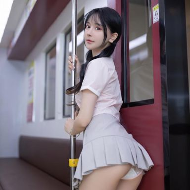 XiuRen秀人网 8515期 幼幼